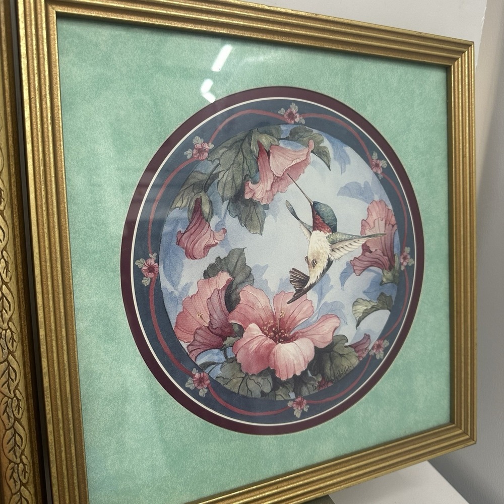 Lot Of 2 Framed Hummingbird & Pink Flowers Art Print Gold Frames Still‎ Life - Picture 7 of 16